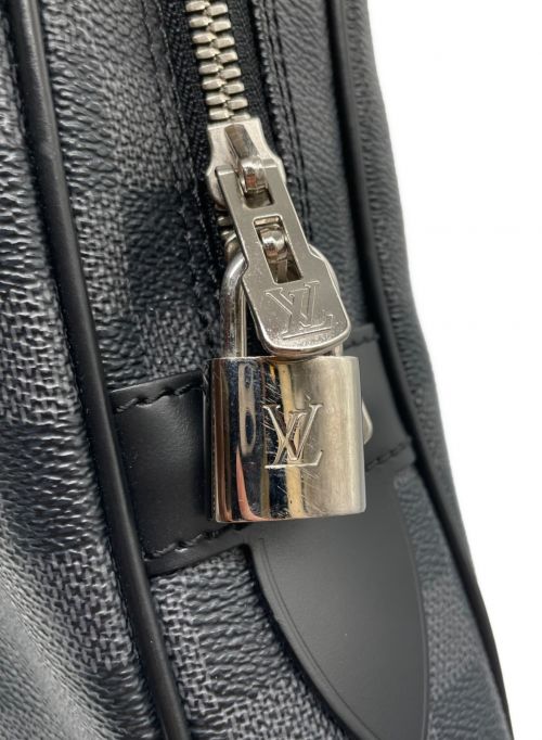 LOUIS VUITTON（ルイ ヴィトン）LOUIS VUITTON (ルイ ヴィトン) ポルト ドキュマン・ヴォワヤージュ ブラック サイズ:-の古着・服飾アイテム