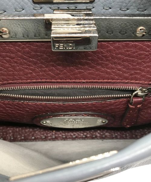 FENDI（フェンディ）FENDI (フェンディ) ミニピーカブーショルダーバッグ スカイブルーの古着・服飾アイテム