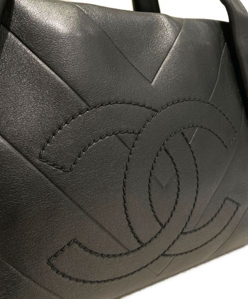 CHANEL（シャネル）CHANEL (シャネル) Vステッチレザーハンドバッグ ブラック サイズ:-の古着・服飾アイテム