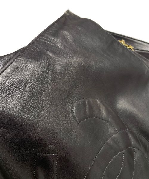CHANEL（シャネル）CHANEL (シャネル) チェーントートバッグ ブラック サイズ:-の古着・服飾アイテム
