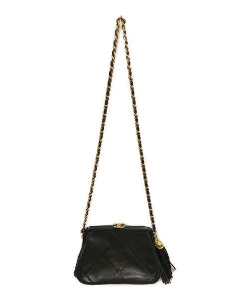 CHANEL（シャネル）CHANEL (シャネル) フリンジチャーム付チェーンショルダーポーチ ブラックの古着・服飾アイテム