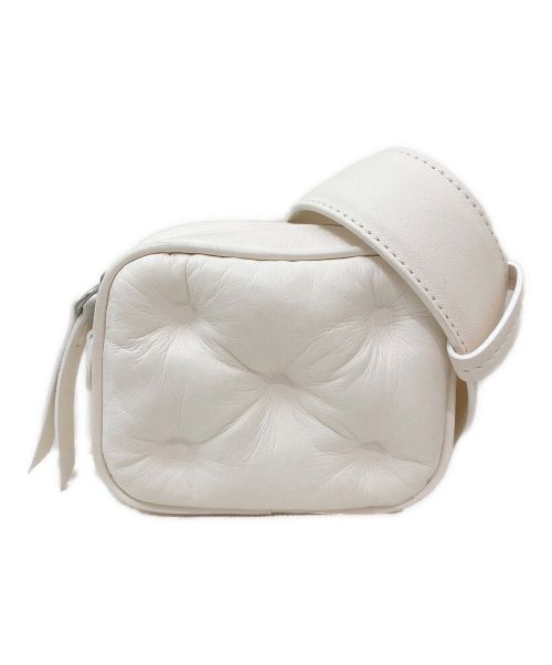 Maison Margiela（メゾンマルジェラ）Maison Margiela (メゾンマルジェラ) グラムスラム ミニベルトバッグ ホワイト サイズ:-の古着・服飾アイテム