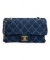 CHANEL（シャネル）の古着「デニムマトラッセ25」｜ネイビー