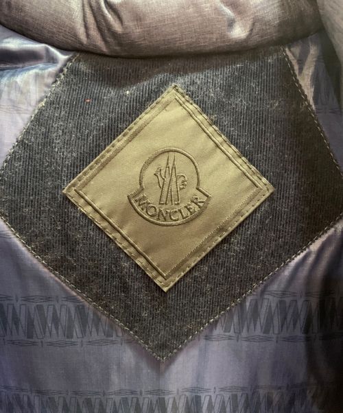MONCLER（モンクレール）MONCLER (モンクレール) ダウンジャケット ネイビーの古着・服飾アイテム
