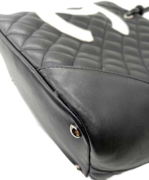 CHANEL（シャネル）CHANEL (シャネル) カンボントートバッグ ブラック×ホワイト サイズ:-の古着・服飾アイテム