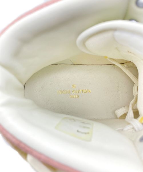 LOUIS VUITTON（ルイ ヴィトン）LOUIS VUITTON (ルイ ヴィトン) プリズムハイカットスニーカー ホワイト×ピンク サイズ:SIZE 8の古着・服飾アイテム