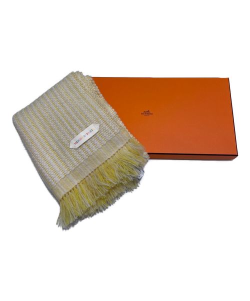 HERMES（エルメス）HERMES (エルメス) カシミヤマフラー イエロー×ホワイト 未使用品の古着・服飾アイテム