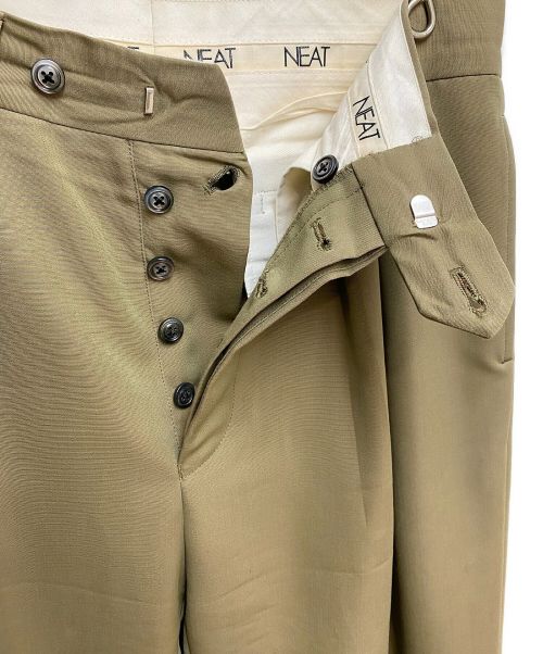 NEAT（ニート）NEAT (ニート) ワイドタックスラックス カーキ サイズ:46の古着・服飾アイテム