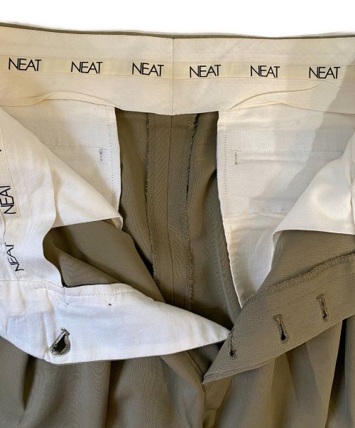 NEAT（ニート）NEAT (ニート) ワイドタックスラックス カーキ サイズ:46の古着・服飾アイテム