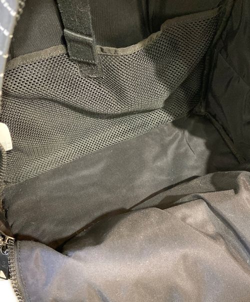 Maison Margiela（メゾンマルジェラ）Maison Margiela (メゾンマルジェラ) ロゴストライプバックパック ブラック サイズ:-の古着・服飾アイテム