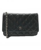 CHANELシャネル）の古着「マトラッセショルダーウォレットバッグ」｜ブラック