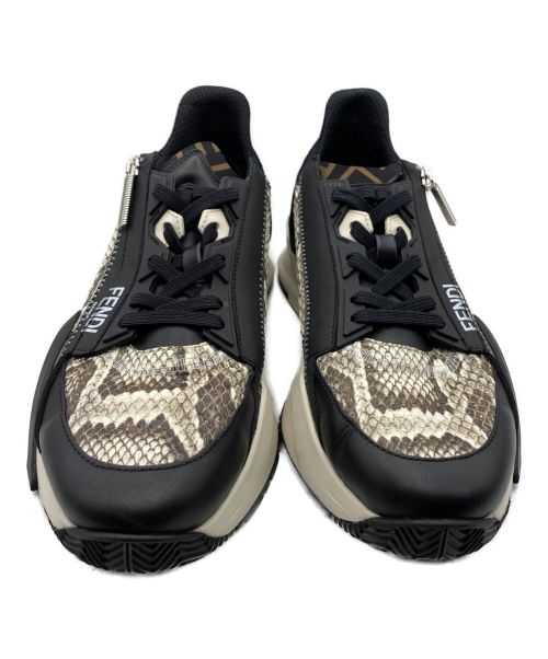 FENDI（フェンディ）FENDI (フェンディ) パイソン切替デザインスニーカー ブラック サイズ:7の古着・服飾アイテム