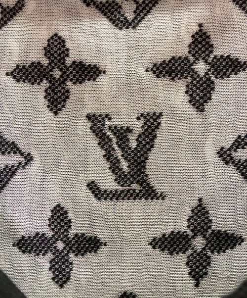 LOUIS VUITTON（ルイ ヴィトン）LOUIS VUITTON (ルイ ヴィトン) モノグラムロゴ半袖カットソー グレー サイズ:5Lの古着・服飾アイテム