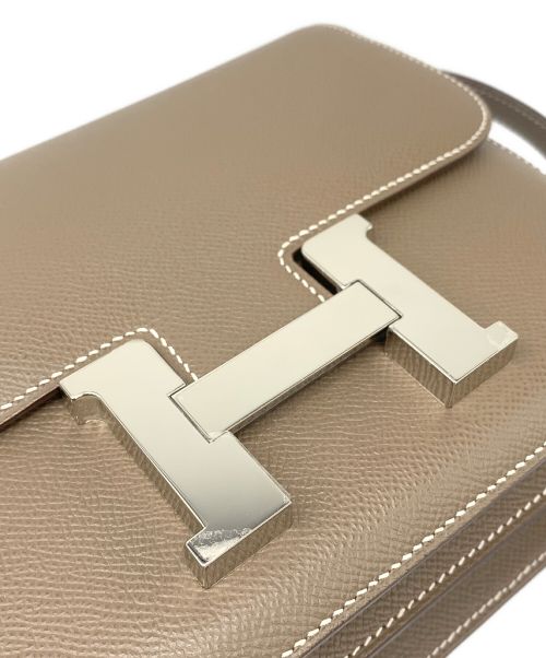 HERMES（エルメス）HERMES (エルメス) コンスタンスⅢ24 ブラウン サイズ:24の古着・服飾アイテム