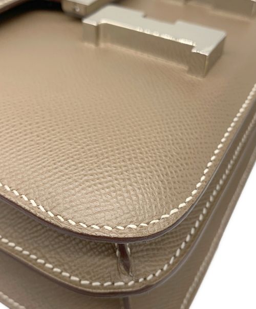 HERMES（エルメス）HERMES (エルメス) コンスタンスⅢ24 ブラウン サイズ:24の古着・服飾アイテム