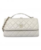 CHANELシャネル）の古着「マトラッセ チェーン ウォレット」｜ホワイト