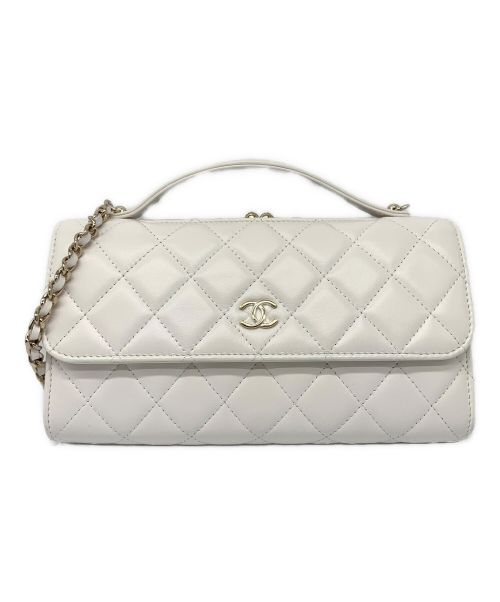 CHANEL（シャネル）CHANEL (シャネル) マトラッセ チェーン ウォレット ホワイト サイズ:22の古着・服飾アイテム