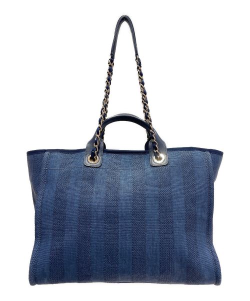 CHANEL（シャネル）CHANEL (シャネル) ドーヴィルGMチェーンバッグ ブルー サイズ:GMの古着・服飾アイテム