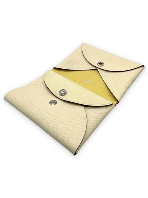 HERMES（エルメス）HERMES (エルメス) カルヴィ デュオ ベージュの古着・服飾アイテム