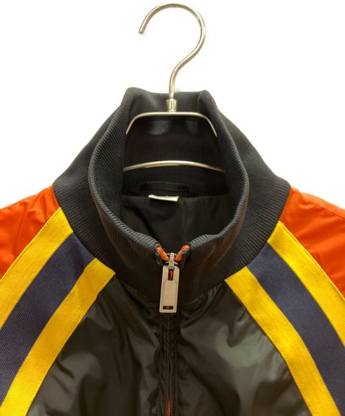 GUCCI（グッチ）GUCCI (グッチ) ヴィンテージロゴナイロンジップアップジャケット ブラック×イエロー サイズ:48の古着・服飾アイテム