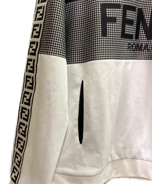 FENDI（フェンディ）FENDI (フェンディ) マルチカラージャージースウェットパーカー ブラック×ホワイト サイズ:Mの古着・服飾アイテム