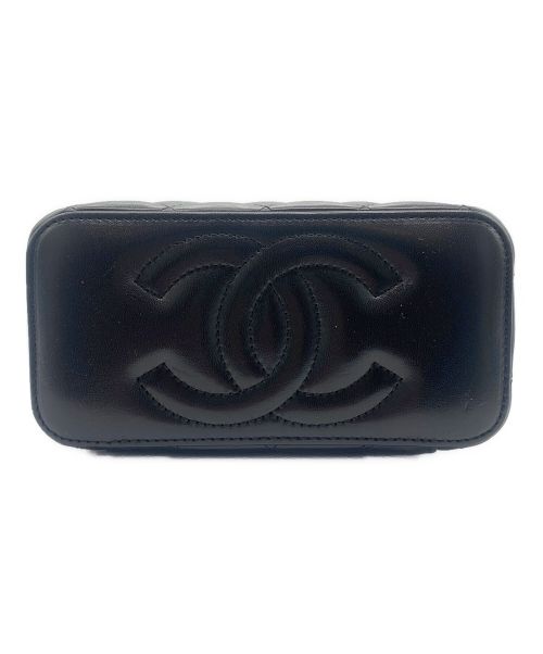 CHANEL（シャネル）CHANEL (シャネル) マトラッセ Wチェーン バニティケース ブラックの古着・服飾アイテム