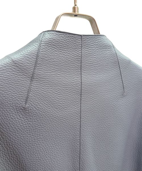 HERMES（エルメス）HERMES (エルメス) セリエボタン ダブルブレスト ディアスキン レザージャケット グレー サイズ:34の古着・服飾アイテム