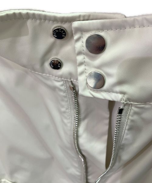 MONCLER（モンクレール）MONCLER (モンクレール) Cathalaジャケット アイボリー サイズ:2の古着・服飾アイテム