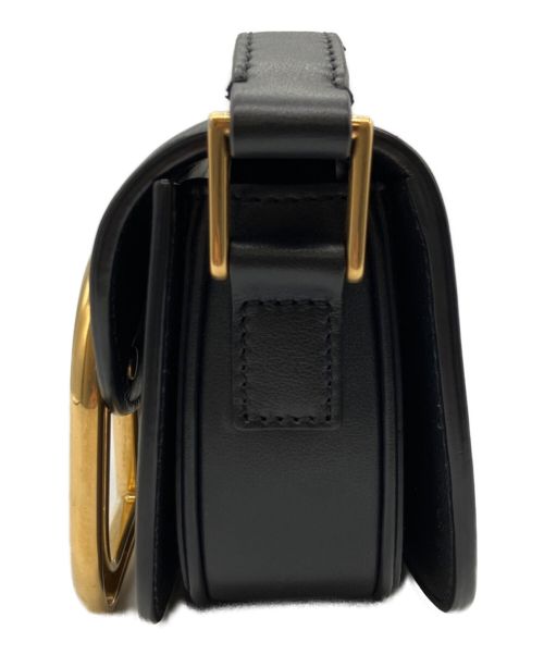 VALENTINO（ヴァレンティノ）VALENTINO (ヴァレンティノ) Supervee Crossbody Bag ブラック×ゴールドの古着・服飾アイテム