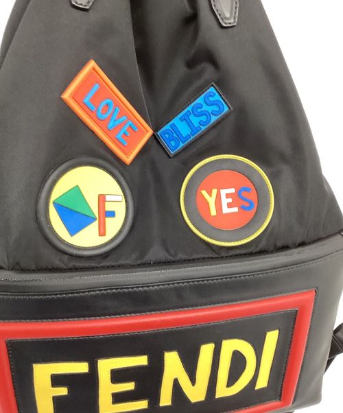 FENDI（フェンディ）FENDI (フェンディ) ロゴ フェイスリュック ナップサック ブラックの古着・服飾アイテム