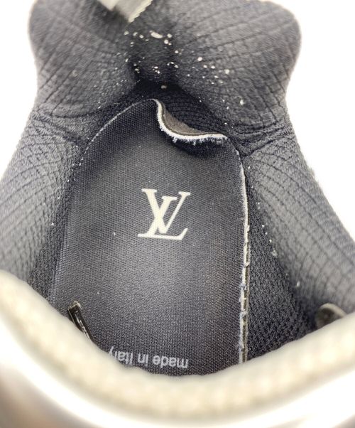 LOUIS VUITTON（ルイ ヴィトン）LOUIS VUITTON (ルイ ヴィトン) タティックラインスニーカー ホワイト×ブラック サイズ:9の古着・服飾アイテム