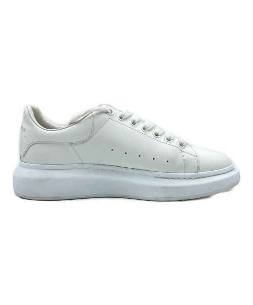 ALEXANDER McQUEEN（アレキサンダーマックイーン）ALEXANDER McQUEEN (アレキサンダーマックイーン) Oversized Sneakers ホワイト サイズ:44の古着・服飾アイテム