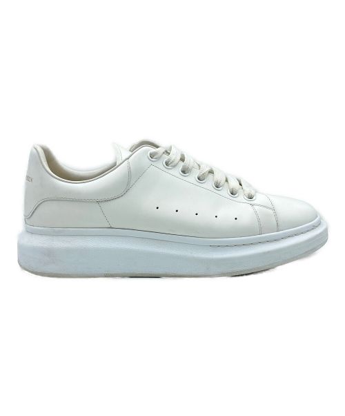 ALEXANDER McQUEEN（アレキサンダーマックイーン）ALEXANDER McQUEEN (アレキサンダーマックイーン) Oversized Sneakers ホワイト サイズ:44の古着・服飾アイテム