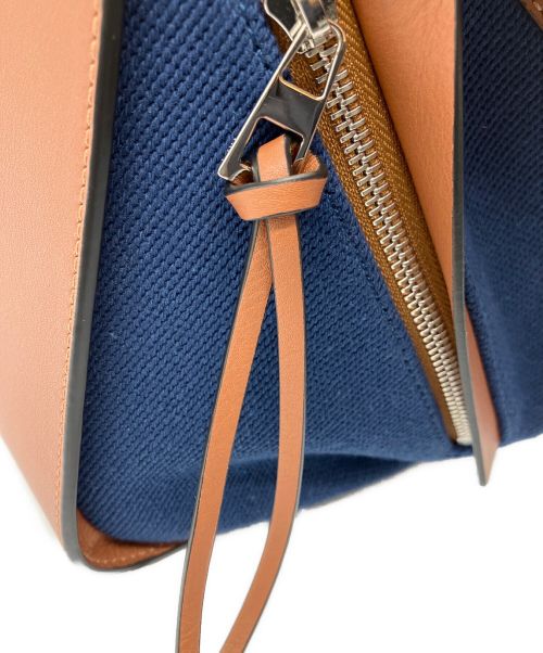 LOEWE（ロエベ）LOEWE (ロエベ) ハンモック スモール タン×ネイビー サイズ:スモールの古着・服飾アイテム