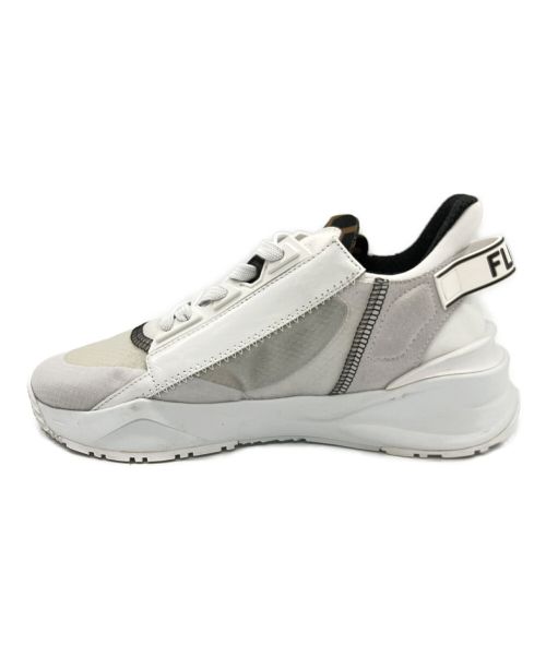 FENDI（フェンディ）FENDI (フェンディ) ジップアップスニーカー ホワイト サイズ:35の古着・服飾アイテム