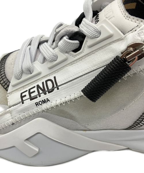 FENDI（フェンディ）FENDI (フェンディ) ジップアップスニーカー ホワイト サイズ:35の古着・服飾アイテム