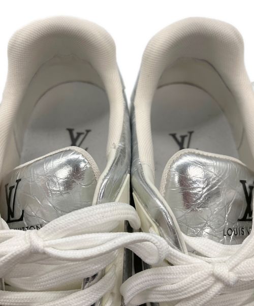 LOUIS VUITTON（ルイ ヴィトン）LOUIS VUITTON (ルイ ヴィトン) ローカットスニーカー シルバー サイズ:8の古着・服飾アイテム