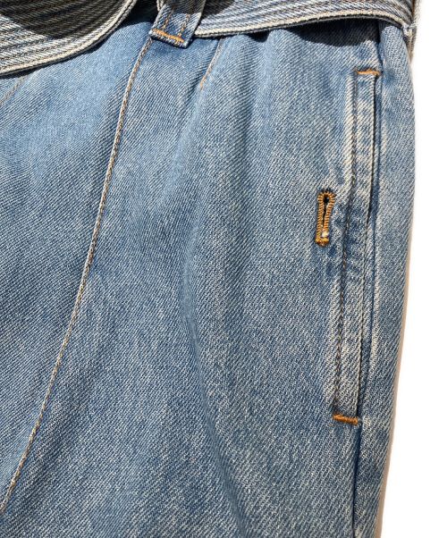LOEWE（ロエベ）LOEWE (ロエベ) ベルトワイドデニムパンツ スカイブルー サイズ:50の古着・服飾アイテム