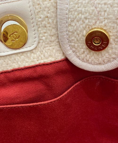 CHANEL（シャネル）CHANEL (シャネル) ドーヴィルチェーンバッグ アイボリー サイズ:MMの古着・服飾アイテム