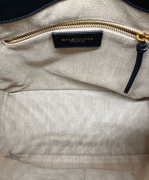 BALENCIAGA（バレンシアガ）BALENCIAGA (バレンシアガ) パドロックオールアフタヌーン ブラックの古着・服飾アイテム