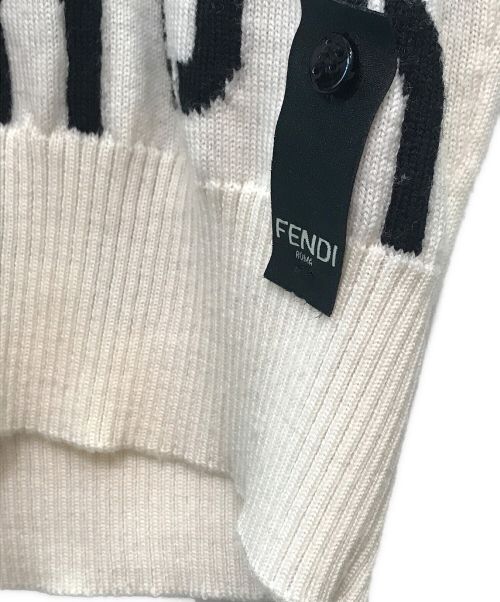 FENDI（フェンディ）FENDI (フェンディ) 総柄クルーニット アイボリー サイズ:SIZE 46の古着・服飾アイテム