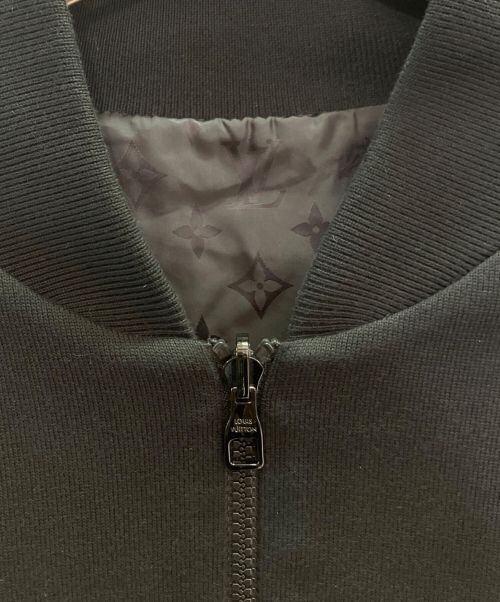 LOUIS VUITTON（ルイ ヴィトン）LOUIS VUITTON (ルイ ヴィトン) リバーシブルモノグラムナイロンブルゾン ブラック サイズ:Mの古着・服飾アイテム