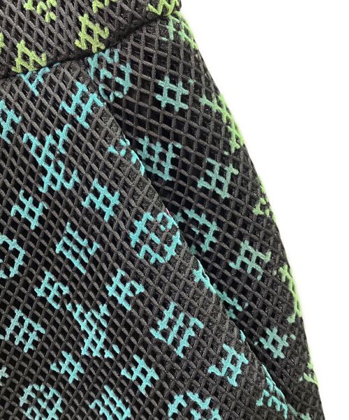 LOUIS VUITTON（ルイ ヴィトン）LOUIS VUITTON (ルイ ヴィトン) メッシュグラデハーフパンツ ブラック サイズ:40 未使用品の古着・服飾アイテム