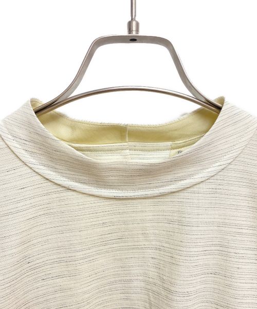 Christian Dior（クリスチャン ディオール）Christian Dior (クリスチャン ディオール) バックボタンブラウス ベージュ サイズ:46の古着・服飾アイテム