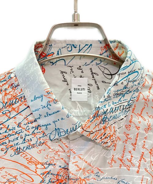 Berluti（ベルルッティ）Berluti (ベルルッティ) カリグラフィーシルクシャツ ライトグレー サイズ:41の古着・服飾アイテム