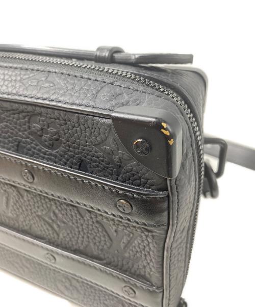 LOUIS VUITTON（ルイ ヴィトン）LOUIS VUITTON (ルイ ヴィトン) トリヨンレザートランクショルダーバッグ ブラックの古着・服飾アイテム