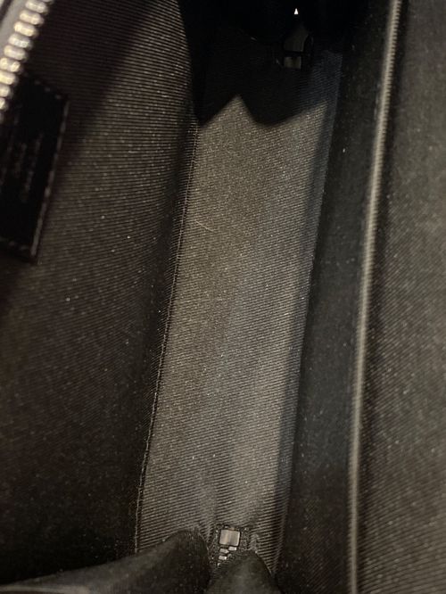 LOUIS VUITTON（ルイ ヴィトン）LOUIS VUITTON (ルイ ヴィトン) トリヨンレザートランクショルダーバッグ ブラックの古着・服飾アイテム