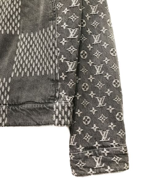 LOUIS VUITTON（ルイ ヴィトン）LOUIS VUITTON (ルイ ヴィトン) ジャイアントダミエウェーブスモノグラムデニム ジャケット ライトグレー サイズ:48の古着・服飾アイテム