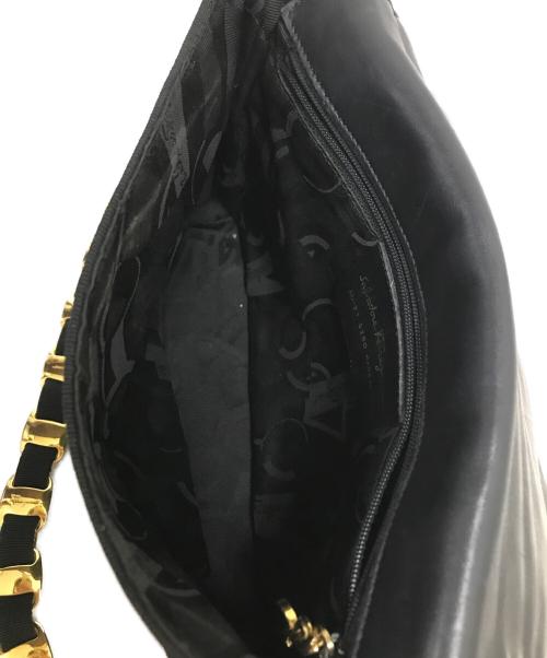 Salvatore Ferragamo（サルヴァトーレ フェラガモ）Salvatore Ferragamo (サルヴァトーレ フェラガモ) ショルダーバッグ ブラック サイズ:表記なしの古着・服飾アイテム