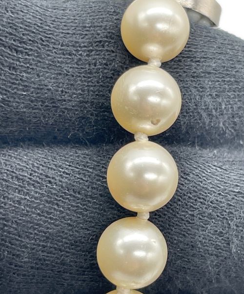 CHANEL（シャネル）CHANEL (シャネル) ココマークロングパールネックレス ホワイトの古着・服飾アイテム